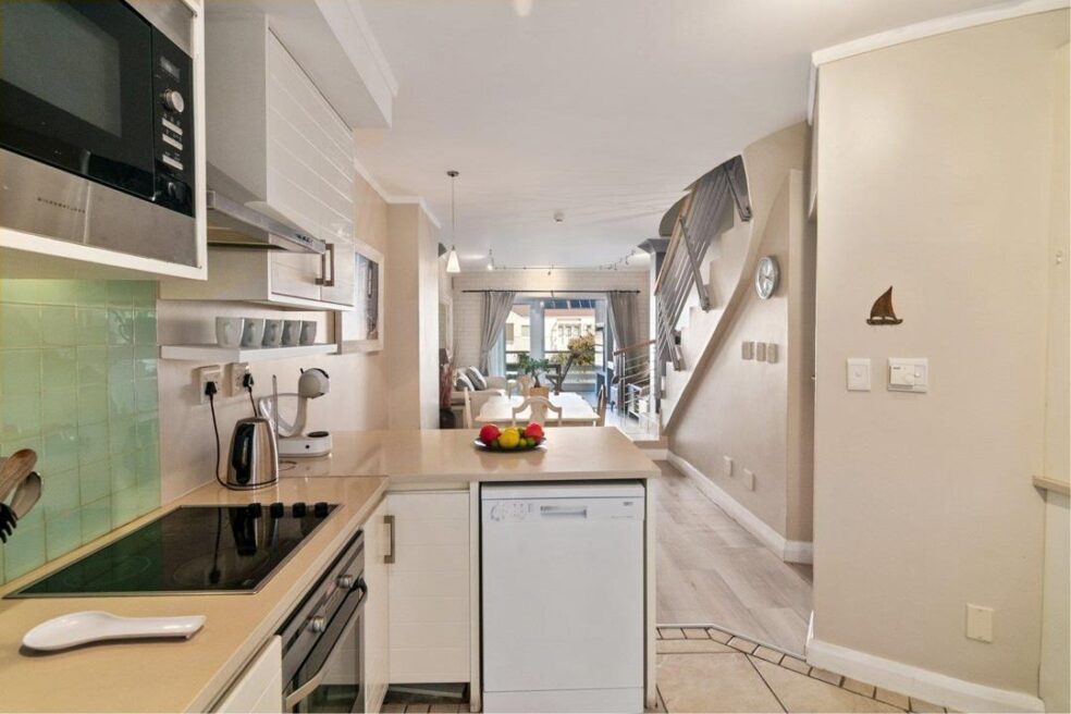 3 Bedroom Apartment / Flat for Sale in Thesen Islands
